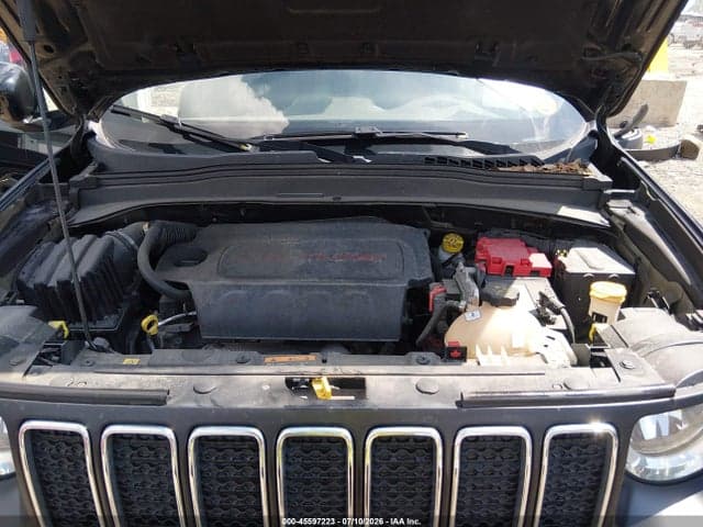 2019 JEEP RENEGADE LATITUDE 4X4 10