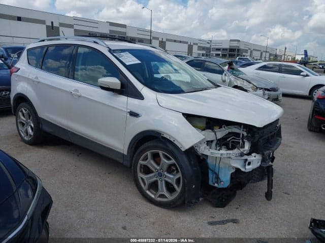 2019 FORD ESCAPE TITANIUM 1