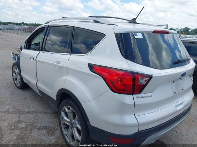 2019 FORD ESCAPE TITANIUM 3