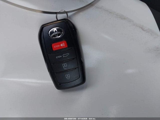 2026 TOYOTA COROLLA SE 11