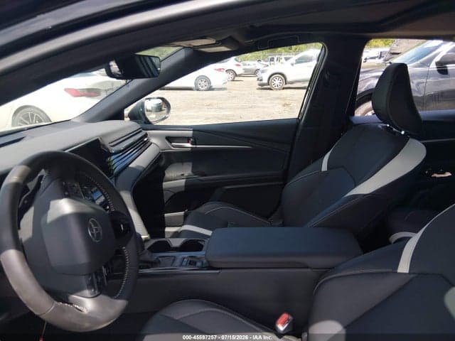 2026 TOYOTA CAMRY SE 5