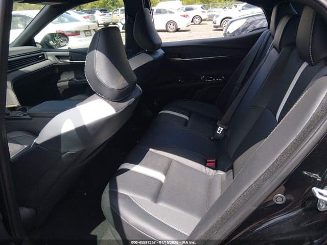 2026 TOYOTA CAMRY SE 8