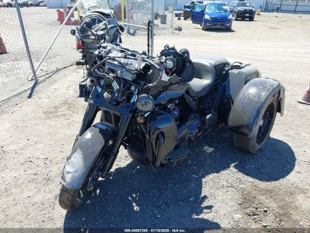 2025 HARLEY-DAVIDSON FLHTCUTG 2