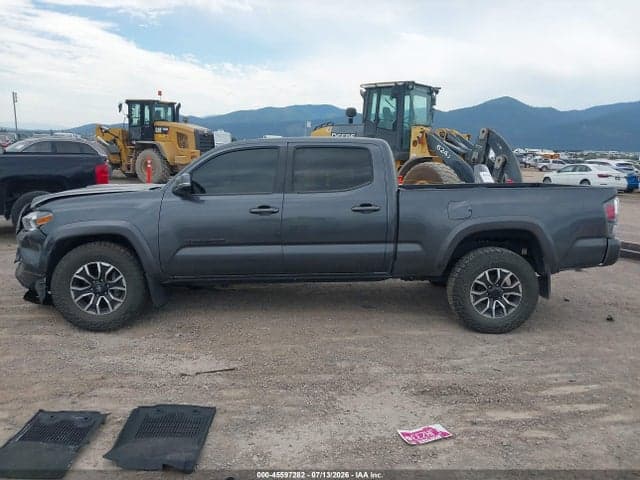 2022 TOYOTA TACOMA TRD SPORT 14