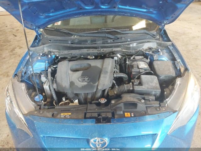2019 TOYOTA YARIS LE 10
