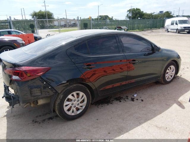 2020 HYUNDAI ELANTRA SE 13