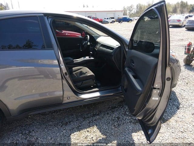 2022 HONDA HR-V AWD LX 5