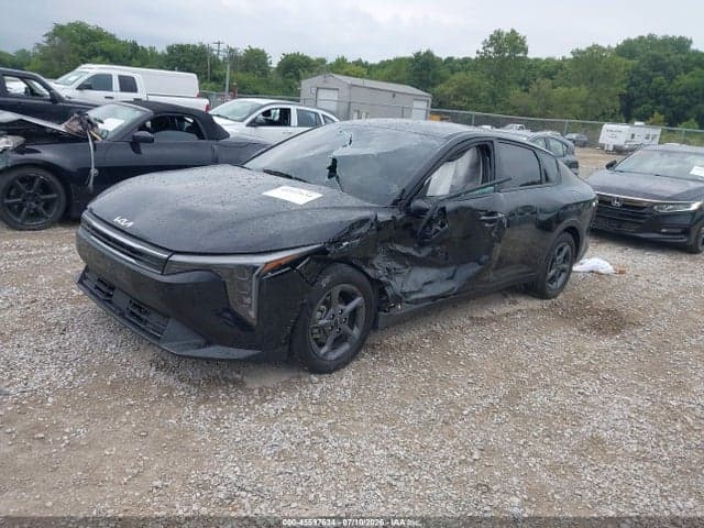 2026 KIA K4 LXS 2