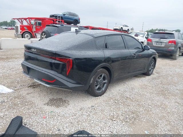 2026 KIA K4 LXS 4