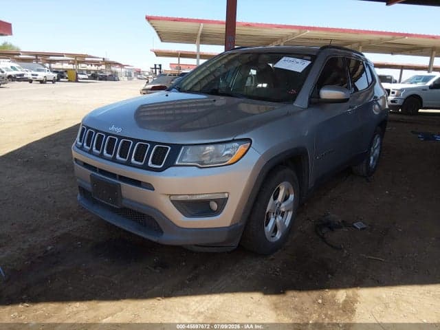 2019 JEEP COMPASS LATITUDE FWD 2