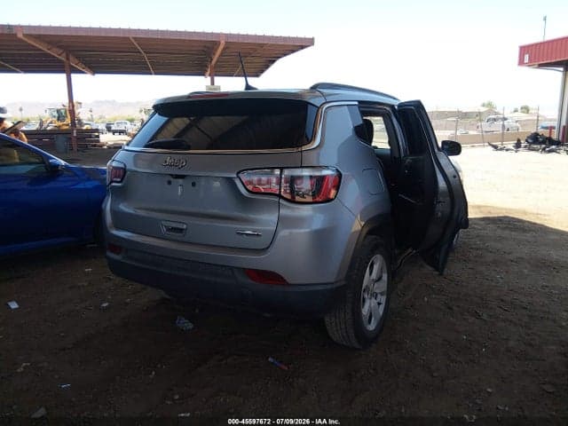 2019 JEEP COMPASS LATITUDE FWD 4
