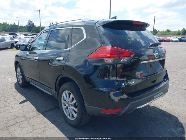 2017 NISSAN ROGUE SV 3