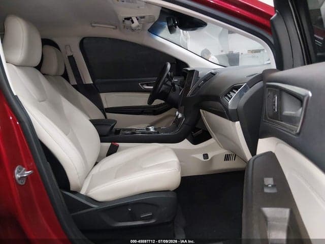 2022 FORD EDGE TITANIUM 5
