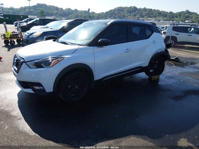 2020 NISSAN KICKS SR XTRONIC CVT 2