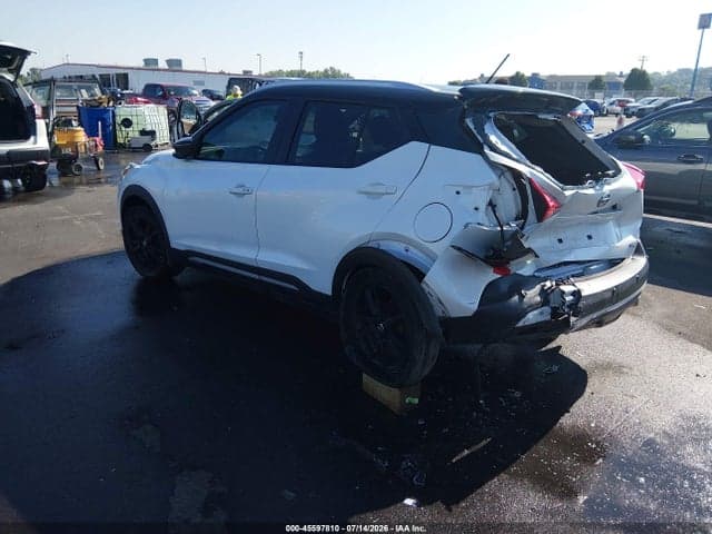 2020 NISSAN KICKS SR XTRONIC CVT 3