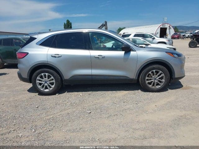 2022 FORD ESCAPE SE 13