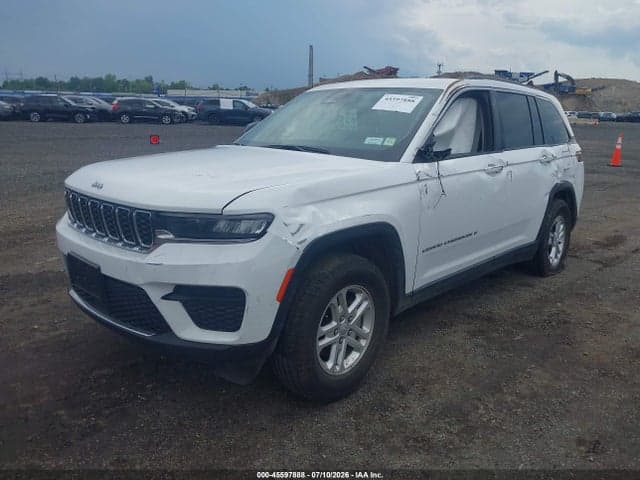 2023 JEEP GRAND CHEROKEE LAREDO 4X4 2