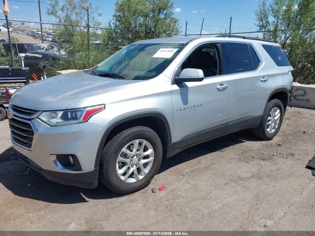 2021 CHEVROLET TRAVERSE FWD LT CLOTH 2