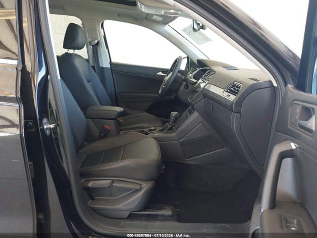 2020 VOLKSWAGEN TIGUAN 2.0T SE/2.0T SE R-LINE BLACK/2.0T SEL 5