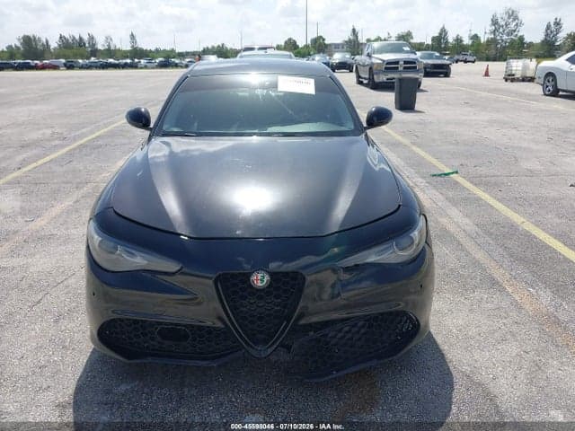 2018 ALFA ROMEO GIULIA RWD 12