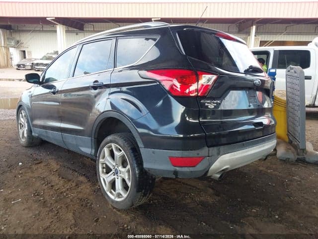 2019 FORD ESCAPE TITANIUM 3