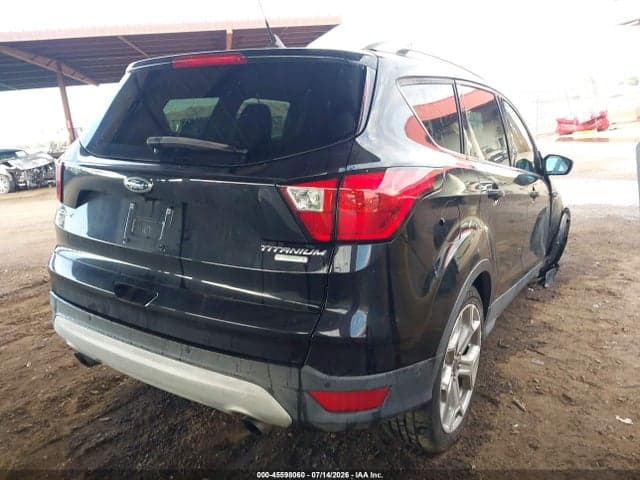 2019 FORD ESCAPE TITANIUM 4