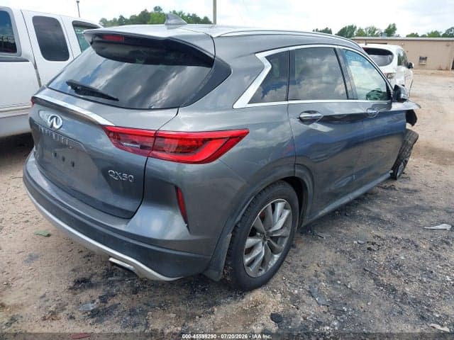 2021 INFINITI QX50 ESSENTIAL AWD 4