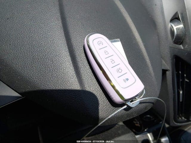 2017 FORD ESCAPE TITANIUM 11