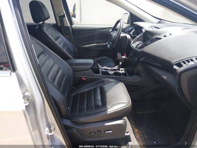 2017 FORD ESCAPE TITANIUM 5