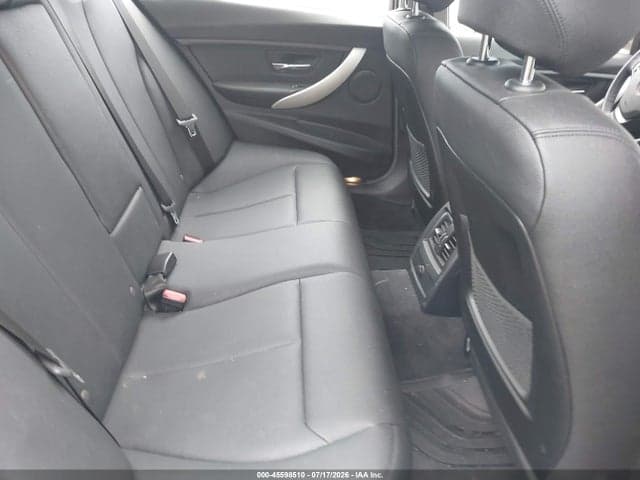2018 BMW 320I XDRIVE 8
