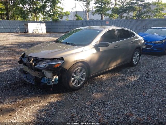 2020 CHEVROLET MALIBU FWD LT 2