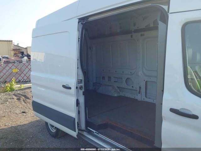 2021 FORD TRANSIT-250 8