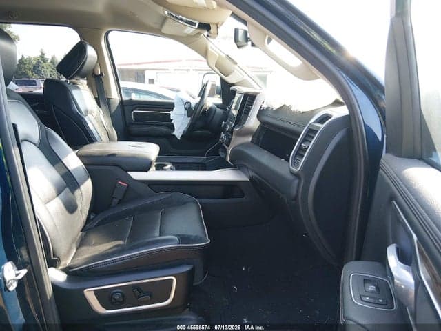 2019 RAM 1500 LARAMIE 5