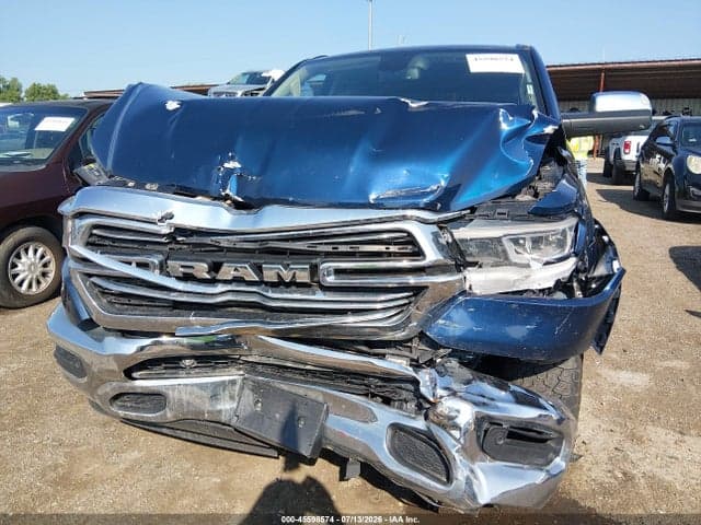 2019 RAM 1500 LARAMIE 6