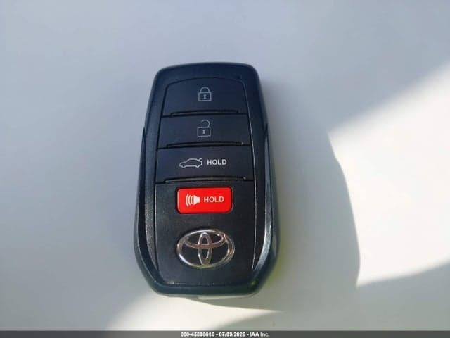 2024 TOYOTA COROLLA LE 11