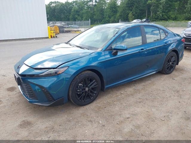 2026 TOYOTA CAMRY SE 2
