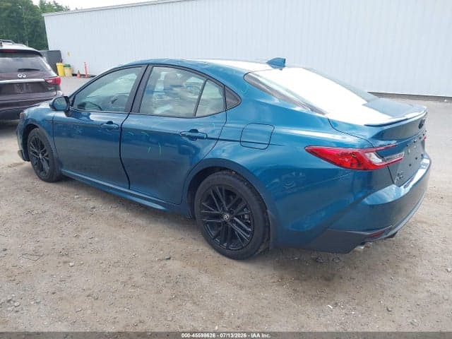 2026 TOYOTA CAMRY SE 3
