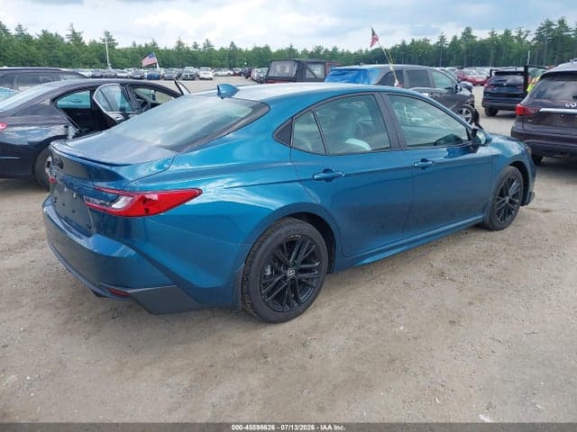 2026 TOYOTA CAMRY SE 4