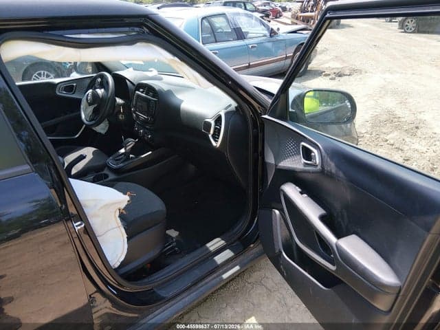 2025 KIA SOUL LX 5