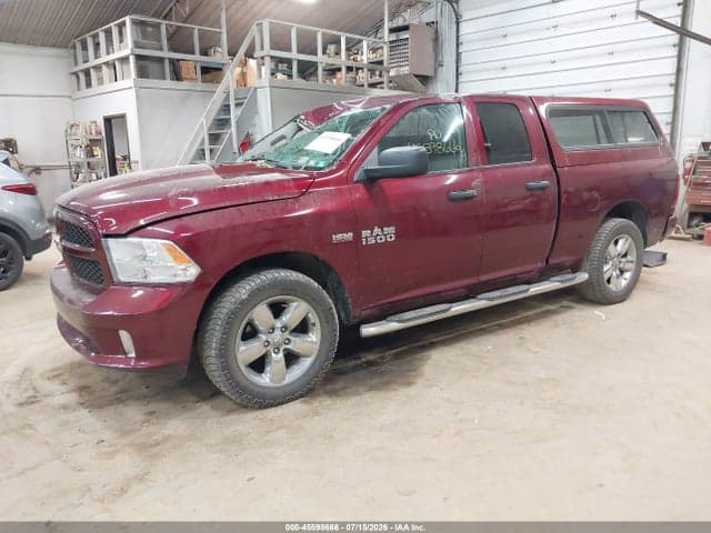 2018 RAM 1500 EXPRESS 4X4 6'4 BOX 2
