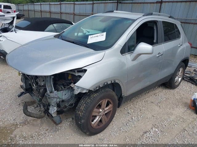 2017 CHEVROLET TRAX LT 2