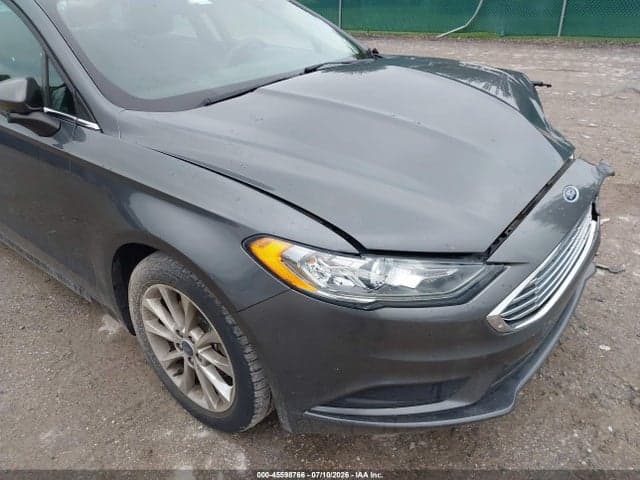 2017 FORD FUSION SE 19
