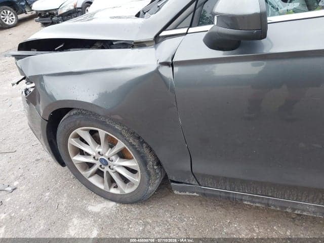 2017 FORD FUSION SE 21