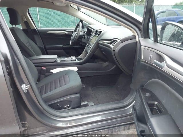 2017 FORD FUSION SE 5