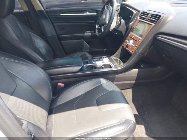 2020 FORD FUSION TITANIUM 5