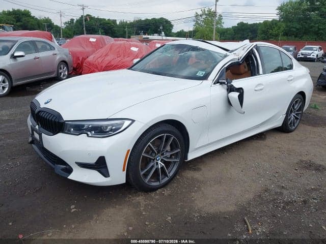 2021 BMW 330E XDRIVE 2
