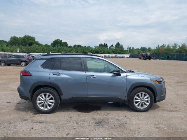 2026 TOYOTA COROLLA CROSS LE 14
