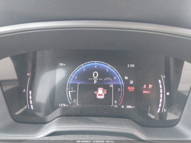 2026 TOYOTA COROLLA CROSS LE 7