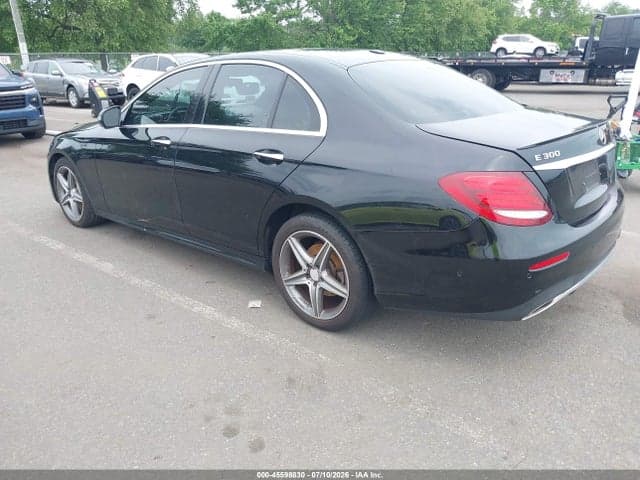 2017 MERCEDES-BENZ E 300 4MATIC 3