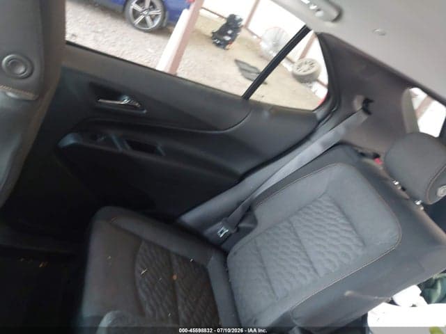2018 CHEVROLET EQUINOX LT 8